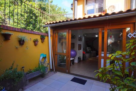 Casa à venda com 95m², 3 quartos e 2 vagasVaranda Sala