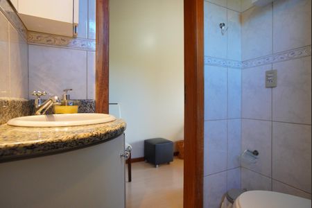 Casa à venda com 95m², 3 quartos e 2 vagasBanheiro da Suíte 