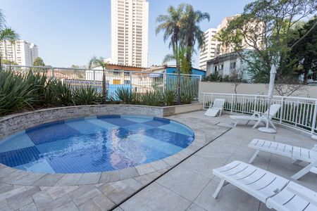 Apartamento à venda com 82m², 3 quartos e 2 vagasÁrea comum - Piscina