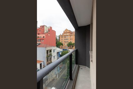 Studio para alugar com 26m², 1 quarto e sem vaga Studio para alugar com 26m², 1 quarto e sem vagaVaranda