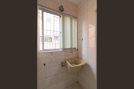 Apartamento para alugar com 65m², 2 quartos e 1 vagaÁrea de Serviço