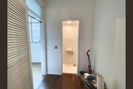 Apartamento para alugar com 110m², 2 quartos e 2 vagasQuarto de Serviço