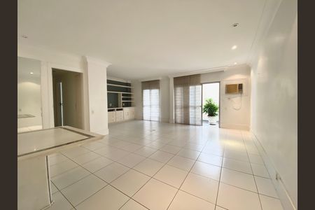 Apartamento para alugar com 110m², 2 quartos e 2 vagasSala