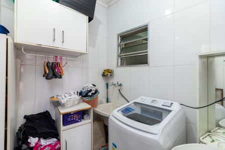 Casa à venda com 204m², 5 quartos e 4 vagasÁrea de Serviço