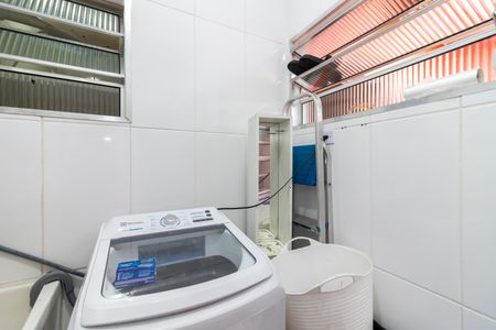 Casa à venda com 204m², 5 quartos e 4 vagasÁrea de Serviço