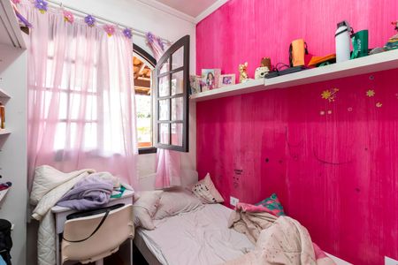 Casa à venda com 204m², 5 quartos e 4 vagasQuarto 3