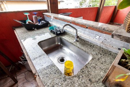 Casa à venda com 204m², 5 quartos e 4 vagasCobertura / Área de Lazer