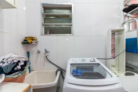 Casa à venda com 204m², 5 quartos e 4 vagasÁrea de Serviço