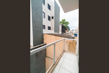 Studio para alugar com 25m², 1 quarto e sem vaga Studio para alugar com 25m², 1 quarto e sem vagaSacada