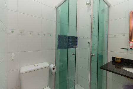 Casa de condomínio à venda com 84m², 3 quartos e 2 vagasBanheiro