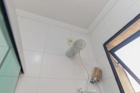 Casa de condomínio à venda com 84m², 3 quartos e 2 vagasBanheiro da Suíte