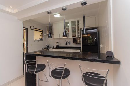 Casa de condomínio à venda com 84m², 3 quartos e 2 vagasCozinha