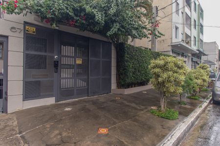 Casa de condomínio à venda com 84m², 3 quartos e 2 vagasFachada do condomínio