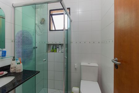 Casa de condomínio à venda com 84m², 3 quartos e 2 vagasBanheiro da Suíte