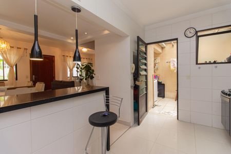 Casa de condomínio à venda com 84m², 3 quartos e 2 vagasCozinha