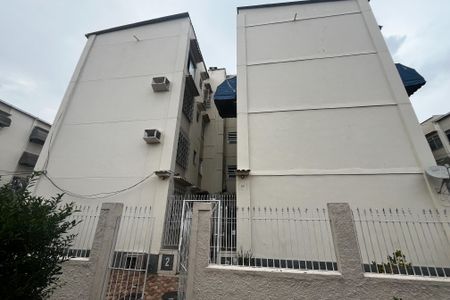 Apartamento para alugar com 50m², 2 quartos e sem vaga Apartamento para alugar com 50m², 2 quartos e sem vagaFachada do bloco