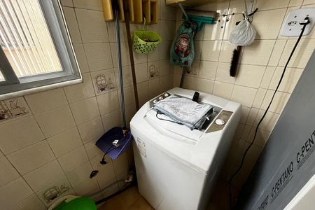 Apartamento para alugar com 50m², 2 quartos e sem vaga Apartamento para alugar com 50m², 2 quartos e sem vagaÁrea de Serviço