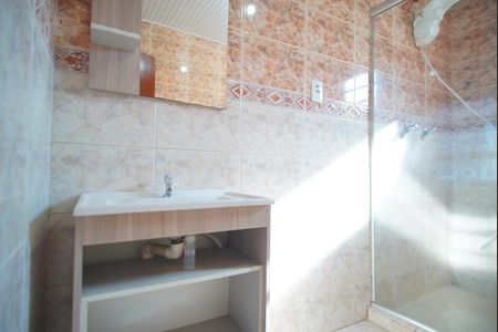 Casa à venda com 182m², 4 quartos e 2 vagasCasa 2 - Banheiro Social