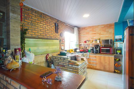 Casa à venda com 182m², 4 quartos e 2 vagasCasa 1 - Cozinha