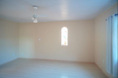 Casa à venda com 182m², 4 quartos e 2 vagasCasa 2 - Sala