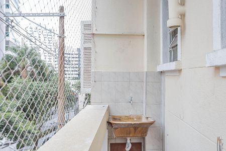 Apartamento à venda com 62m², 1 quarto e sem vagaVaranda