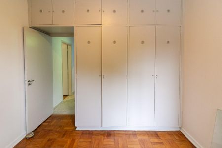 Casa à venda com 166m², 3 quartos e 2 vagas Casa à venda com 166m², 3 quartos e 2 vagasQuarto 2