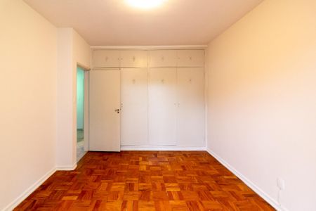 Casa à venda com 166m², 3 quartos e 2 vagas Casa à venda com 166m², 3 quartos e 2 vagas Suíte