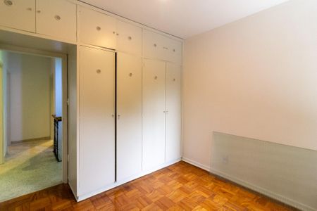 Casa à venda com 166m², 3 quartos e 2 vagas Casa à venda com 166m², 3 quartos e 2 vagasQuarto 2