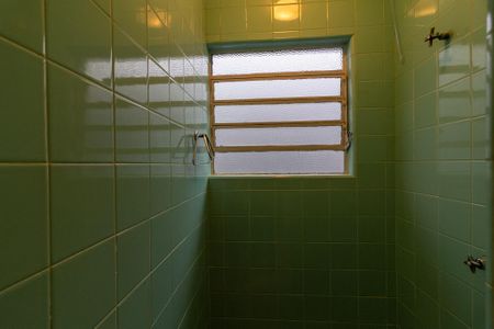 Casa à venda com 166m², 3 quartos e 2 vagas Casa à venda com 166m², 3 quartos e 2 vagasBanheiro Social