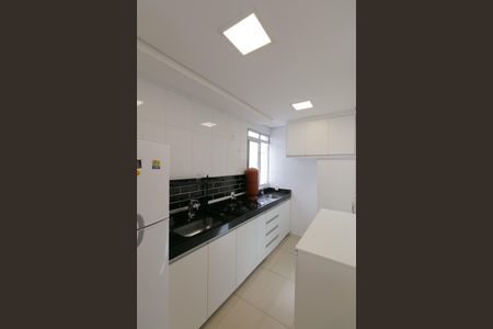 Apartamento à venda com 52m², 2 quartos e 1 vagaCozinha