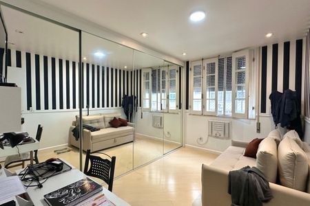 Apartamento à venda com 115m², 3 quartos e 1 vagaQuarto 01