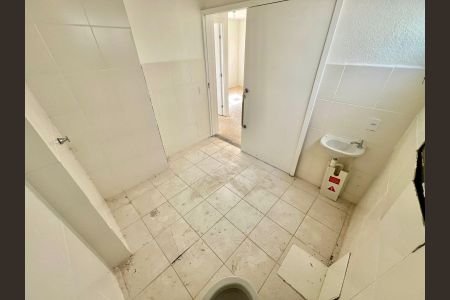 Apartamento à venda com 47m², 1 quarto e 1 vaga Apartamento à venda com 47m², 1 quarto e 1 vagaBanheiro