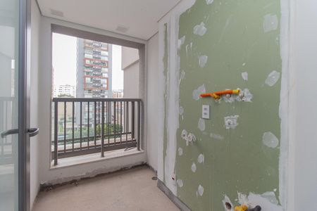 Apartamento à venda com 112m², 2 quartos e 1 vagaÁrea de Serviço