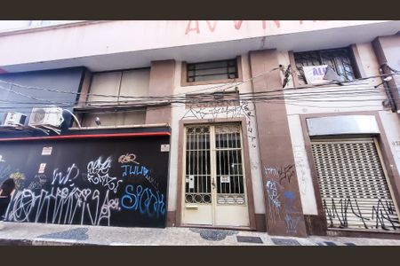 Apartamento à venda com 75m², 2 quartos e 1 vagaFachada