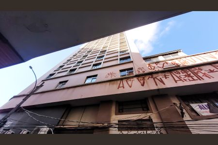 Apartamento à venda com 75m², 2 quartos e 1 vagaFachada