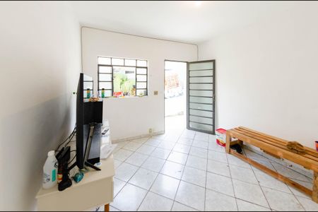 Casa à venda com 430m², 3 quartos e 1 vaga Casa à venda com 430m², 3 quartos e 1 vagaSala