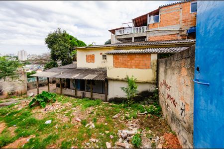 Casa à venda com 430m², 3 quartos e 1 vaga Casa à venda com 430m², 3 quartos e 1 vagaTerreno