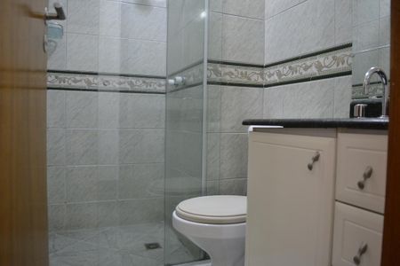 Apartamento à venda com 80m², 3 quartos e 2 vagasBanheiro