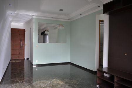 Apartamento à venda com 80m², 3 quartos e 2 vagasSala