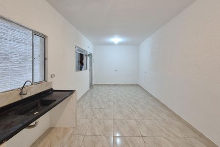 Casa para alugar com 100m², 2 quartos e 1 vaga Casa para alugar com 100m², 2 quartos e 1 vagaSala/Cozinha