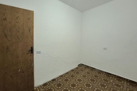 Casa para alugar com 100m², 2 quartos e 1 vaga Casa para alugar com 100m², 2 quartos e 1 vagaQuarto 1