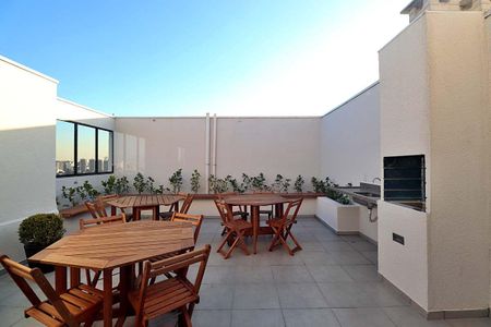 Apartamento para alugar com 40m², 2 quartos e 1 vaga Apartamento para alugar com 40m², 2 quartos e 1 vagaÁrea comum - Churrasqueira