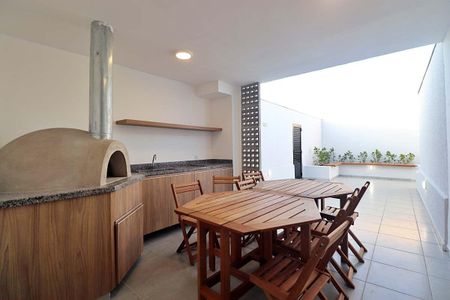 Apartamento para alugar com 40m², 2 quartos e 1 vaga Apartamento para alugar com 40m², 2 quartos e 1 vagaÁrea comum - Churrasqueira