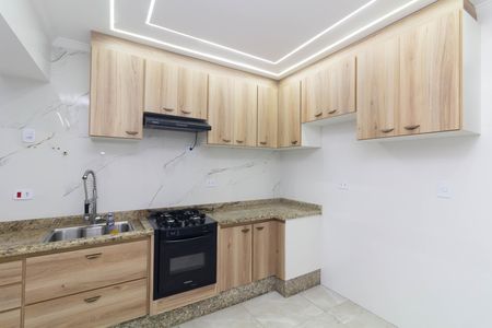Casa de condomínio para alugar com 60m², 2 quartos e 1 vaga Casa de condomínio para alugar com 60m², 2 quartos e 1 vagaCozinha e Área de Serviço