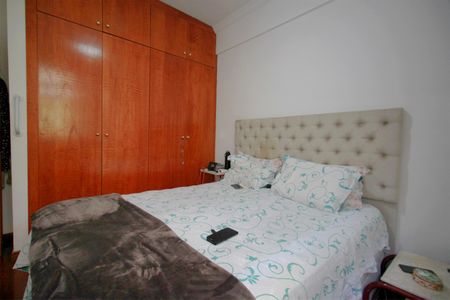 Apartamento à venda com 105m², 2 quartos e 1 vagaSuíte