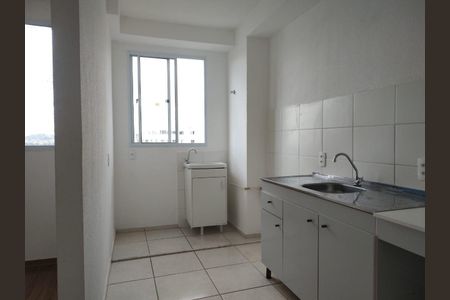 Apartamento para alugar com 51m², 2 quartos e 1 vaga Apartamento para alugar com 51m², 2 quartos e 1 vagaCozinha e Área de Serviço