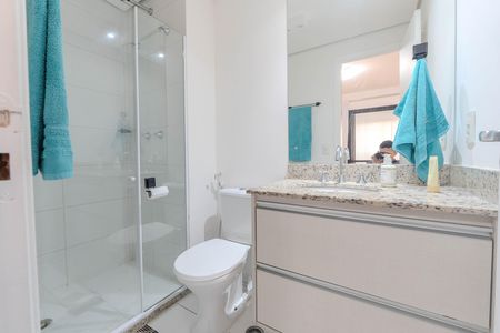 Studio para alugar com 40m², 1 quarto e 1 vaga Studio para alugar com 40m², 1 quarto e 1 vagaBanheiro