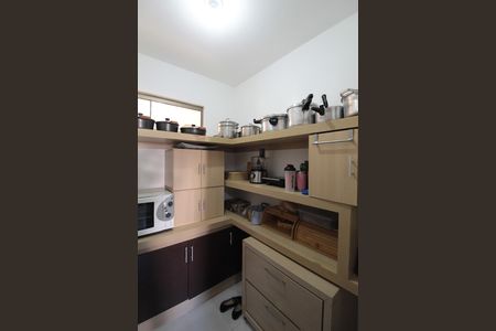 Casa à venda com 512m², 5 quartos e 3 vagasCozinha