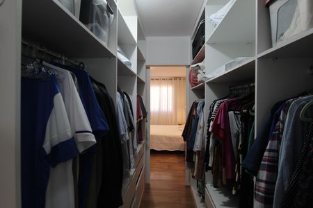 Casa à venda com 512m², 5 quartos e 3 vagasCloset da Suite