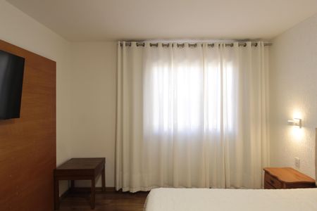 Casa à venda com 512m², 5 quartos e 3 vagasSuite